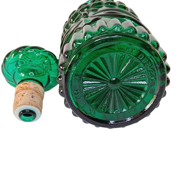 Vintage Jim Beam Kentucky Derby Glass Decanter 1968 Emerald Green With Stopper - Picture 6 of 11